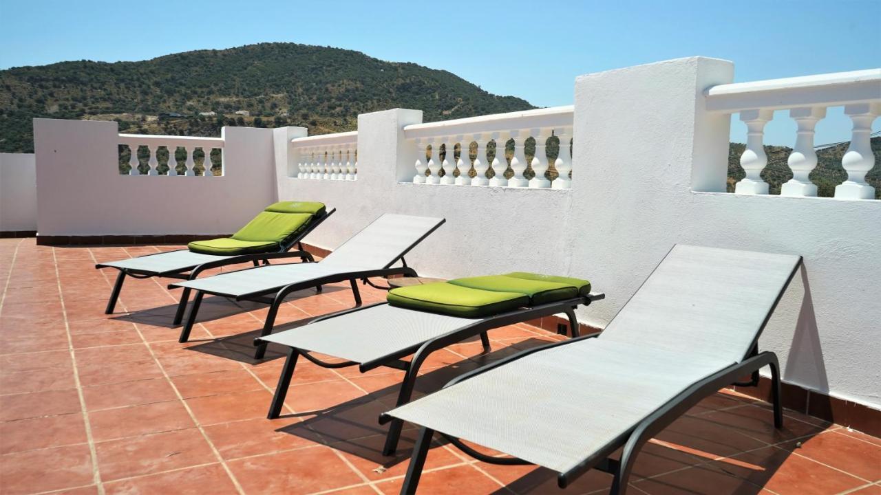 One Life Malaga Retreat Hotel Periana Ngoại thất bức ảnh