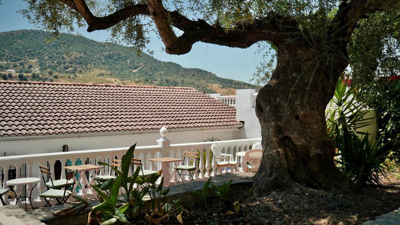 One Life Malaga Retreat Hotel Periana Ngoại thất bức ảnh